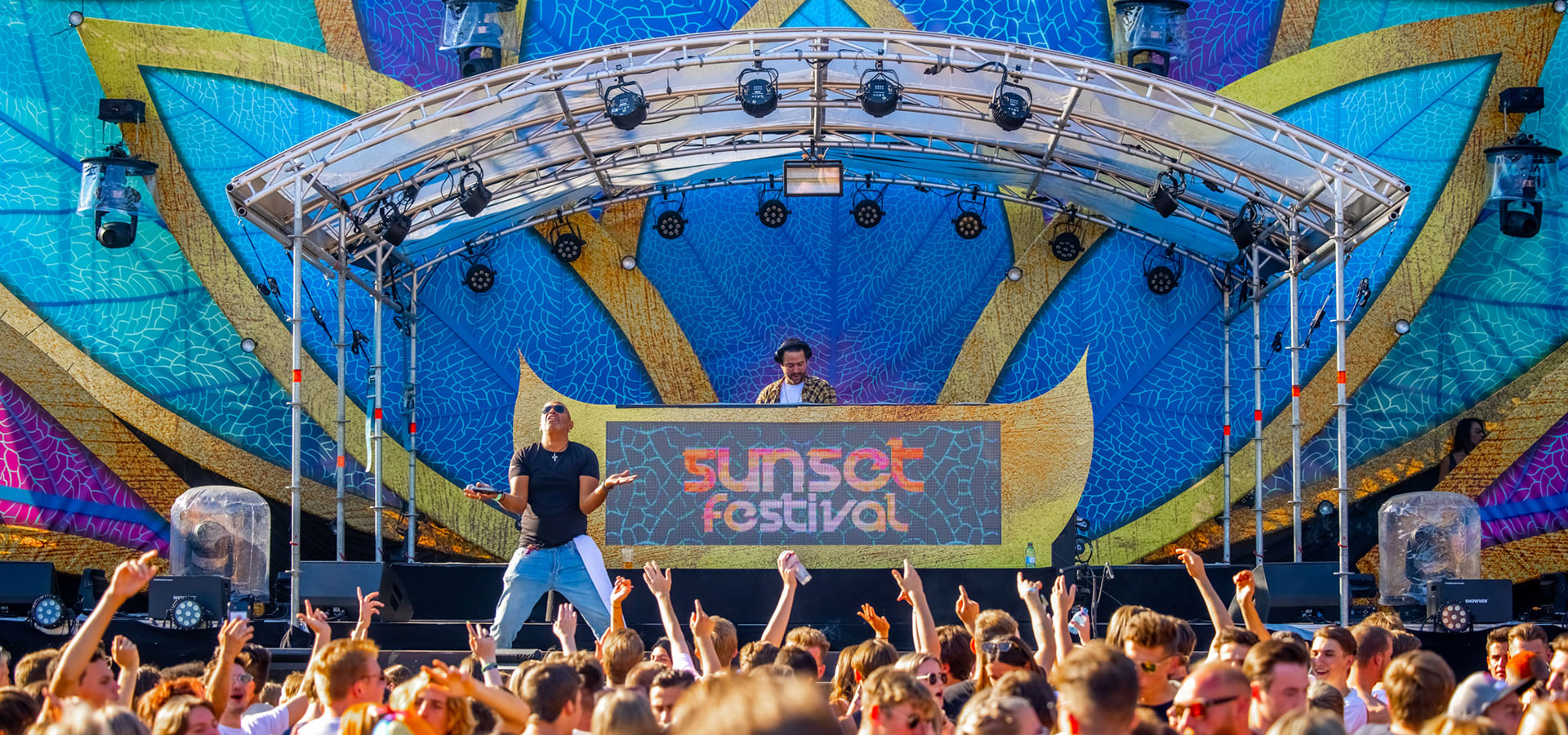 Slide04-Sunset